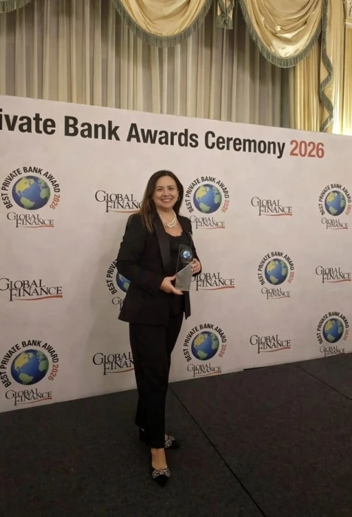 İş Bankası&rsquo;na Global Finance&rsquo;ten &ouml;zel bankacılık &ouml;d&uuml;l&uuml;
