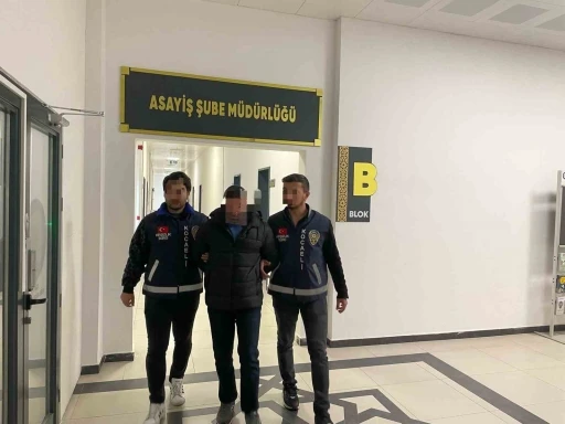 İş yerinden 41 bin TL çalan şüpheli kıskıvrak yakalandı
