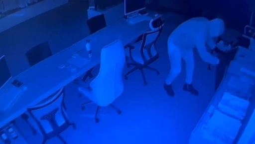 İş yerinin kasasından 1 milyon TL değerinde döviz çalan hırsız, eski çalışanı çıktı
