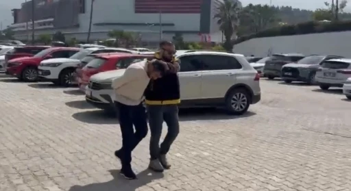 İskenderun&rsquo;da silahlı &ccedil;atışmanın ş&uuml;phelileri tutuklandı
