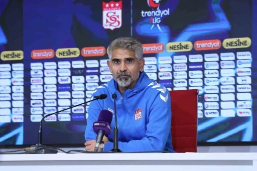 İsmet Taşdemir: "&Ccedil;ok &uuml;zg&uuml;n&uuml;z"
