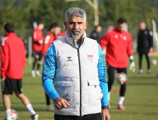 İsmet Taşdemir: "Play-off&rsquo;a girebiliriz"
