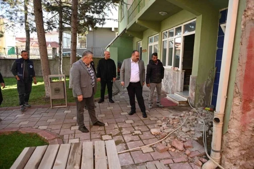 İsmetpaşa Camii’nin çevresinde çalışmalar başladı
