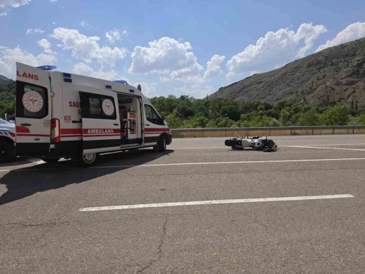 İspir&rsquo;de motosiklet kazası: 1 Yaralı
