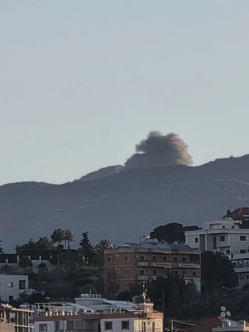 İsrail&rsquo;den L&uuml;bnan&rsquo;ın g&uuml;neyine yeni hava saldırıları
