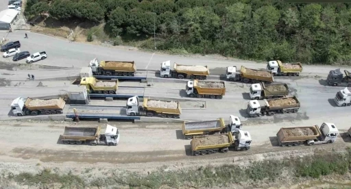 İstanbul’da hafriyat döküm sahası sayısının 1’e düşmesi kilometrelerce kuyruğa neden oldu
