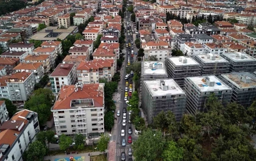 İstanbul’da İSKİ yolu kapattı vatandaş çileden çıktı
