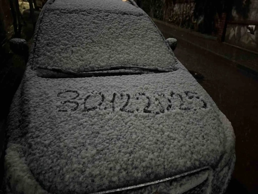 İstanbul&rsquo;da kar yağışı başladı
