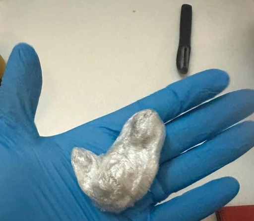 İstanbul&rsquo;da &uuml;nl&uuml;lere uyuşturucu operasyonunda 8,43 gram esrar ele ge&ccedil;irildi
