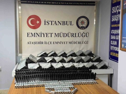 İstanbul’da yasadışı silah atölyesine baskın: 313 ruhsatsız tabanca ele geçirildi
