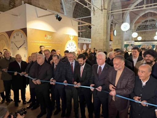 İstanbul&rsquo;da zamanın 400 yıllık hikayesi sergileniyor
