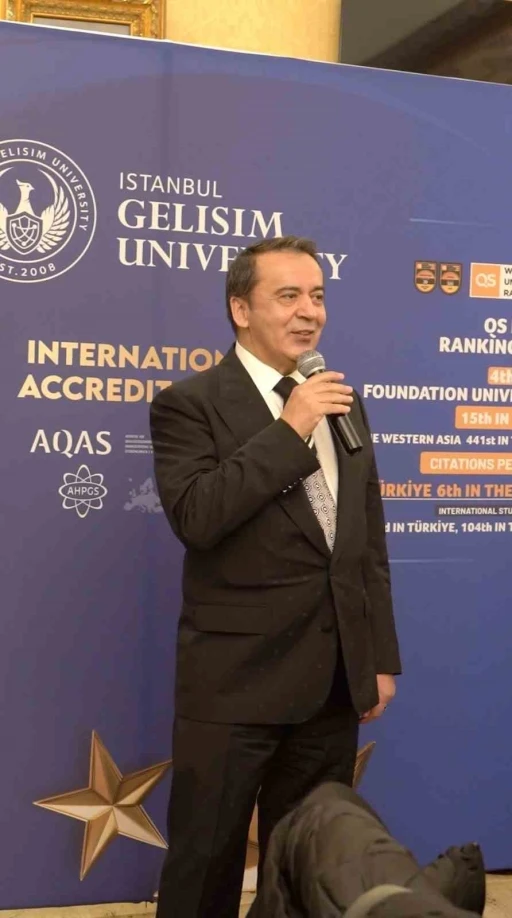 İstanbul Gelişim &Uuml;niversitesi eğitim camiasını iftar sofrasında buluşturdu
