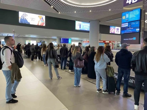 İstanbul Havalimanı’nda dönüş yoğunluğu başladı

