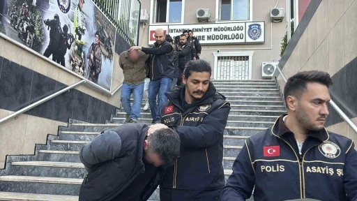 İstanbul merkezli 3 ilde d&uuml;zenlenen "change oto&rsquo;&rsquo; operasyonunda g&ouml;zaltına alınan 16 ş&uuml;pheli adliyeye sevk edildi
