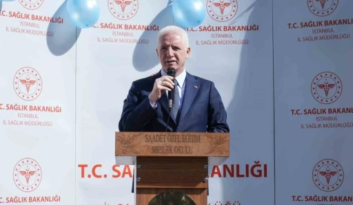 İstanbul Valisi Gül, Masa Tenisi Otizm Farkındalık Turnuvası’nın açılışını yaptı
