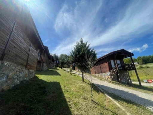 İstanbullular Karadeniz doğası için Gürcü köyünü tercih ediyor
