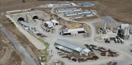 İşte Erzurum&rsquo;da yapımı devam eden d&ouml;rt t&uuml;nelin son durumu
