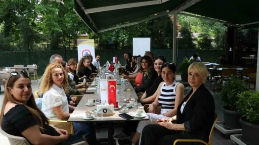 İstihdam için güç birliği
