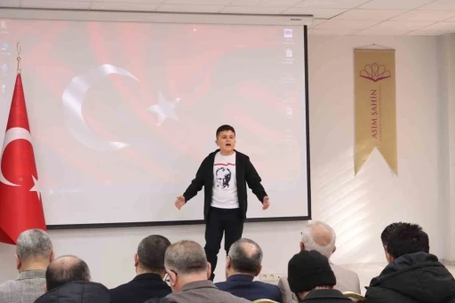 İstiklal Marşı&rsquo;nı en g&uuml;zel okumak i&ccedil;in yarıştılar
