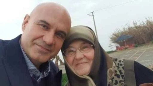 İYİ Partili Turhan &Ccedil;&ouml;mez&rsquo;in acı g&uuml;n&uuml;: Annesi İkbal &Ccedil;&ouml;mez hayatını kaybetti
