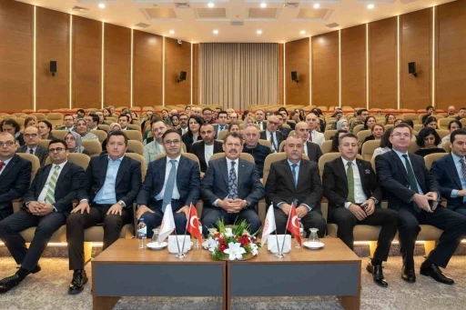İzmir Adliyesi&rsquo;nde &lsquo;Bağımsızlık M&uuml;cadelesi&rsquo; semineri ger&ccedil;ekleştirildi
