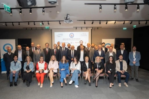 İzmir-Bak&uuml; kardeşliğinin 40. yılı kutlandı
