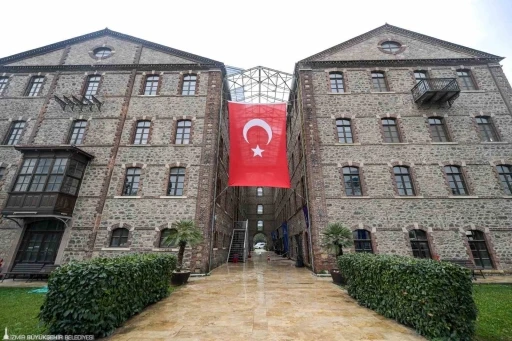 İzmir B&uuml;y&uuml;kşehir&rsquo;den &rsquo;Meslek Fabrikası&rsquo; a&ccedil;ıklaması

