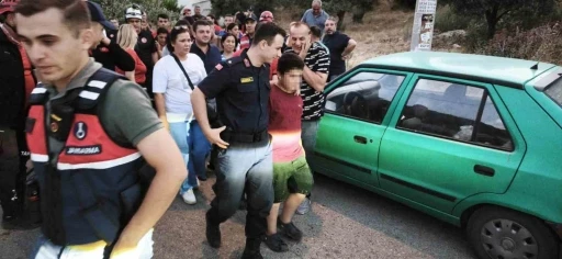 İzmir&rsquo;de 11 yaşındaki kayıp &ccedil;ocuk sağ bulundu

