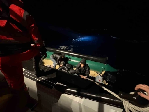 İzmir&rsquo;de 43 d&uuml;zensiz g&ouml;&ccedil;men yakalandı
