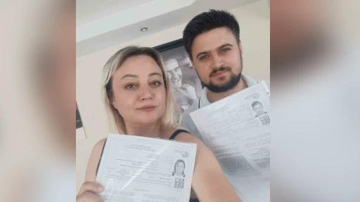 Anne ve Oğul Aynı Okulda Sınavda