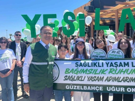 İzmir&rsquo;de bağımlılığa karşı &ccedil;ocuklar ve velilerden &lsquo;Sağlıklı Yaşam&rsquo; y&uuml;r&uuml;y&uuml;ş&uuml;
