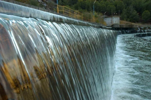 İzmir&rsquo;de barajlar doldu, musluklar a&ccedil;ıldı

