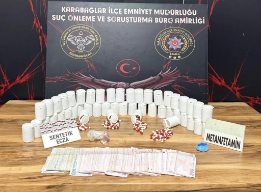 İzmir&rsquo;de binlerce uyuşturucu hap ele ge&ccedil;irildi
