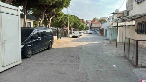İzmir’de eski eş dehşeti: Sokak ortasında bıçaklayarak öldürdü
