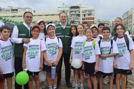 İzmir&rsquo;de &ouml;ğrenciler Yeşilay Bağımsızlık Festivali&rsquo;nde buluştu
