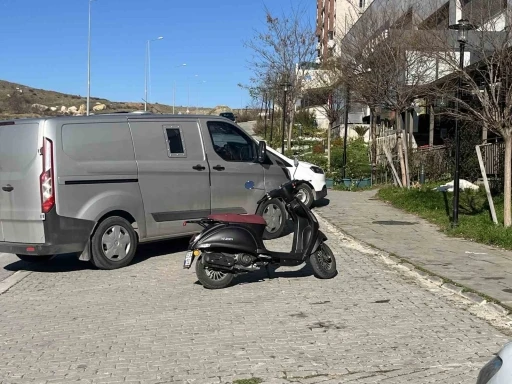 İzmir&rsquo;de para nakil aracını soyan &ccedil;ete &ccedil;&ouml;kertildi: 9 ş&uuml;pheli tutuklandı
