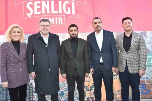 İzmir&rsquo;de &rsquo;Ramazan Şenliği ve B&uuml;y&uuml;k Aile İftarı&rsquo;
