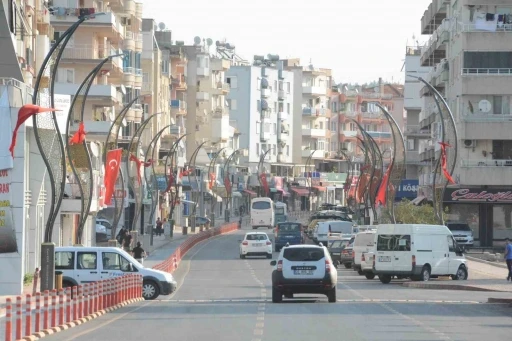 İzmir’de trafiğe kayıtlı araç sayısı 2 milyona yaklaştı
