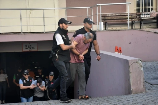 İzmir&rsquo;deki polis merkezi saldırısı davasında ara karar a&ccedil;ıklandı
