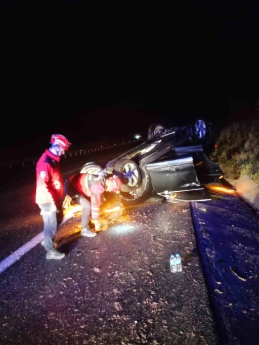 İzmir-İstanbul Otoyolu&rsquo;nda trafik kazası: 4 yaralı

