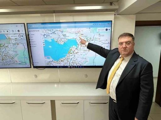 İzmir Şof&ouml;rler Odası&rsquo;ndan yeni taksi ihalesi a&ccedil;ıklaması: "Sorun sayı değil, trafik"
