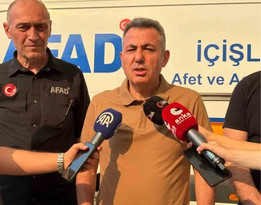 İzmir Valisi Elban: &quot;Yangın henüz kontrol atına alınmadı&quot;
