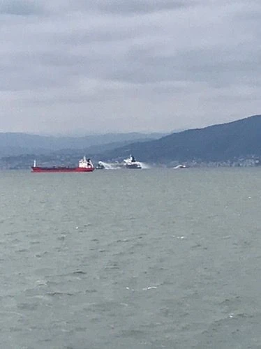 İzmit Körfezi’nde tanker gemisinde korkutan yangın
