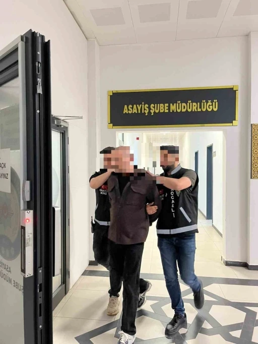 İzmit&rsquo;teki eğlence mekanına silahlı saldırıyla ilgili tutuklu sayısı 14&rsquo;e y&uuml;kseldi
