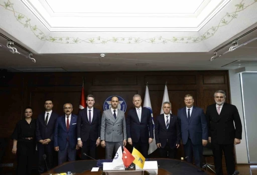 İZTO ile PTT&rsquo;den &ouml;nemli iş birliği
