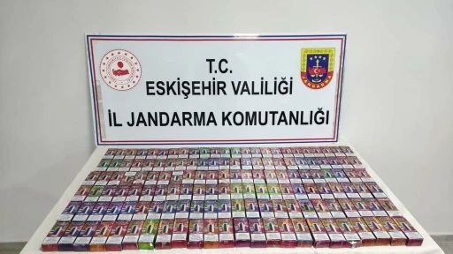 Jandarma 140 yasa dışı elektronik sigara ele ge&ccedil;irdi
