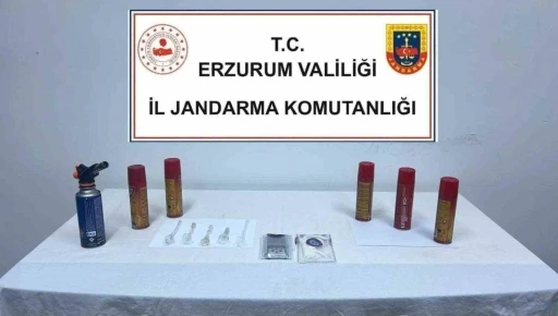 Jandarma’dan uyuşturucu operasyonu
