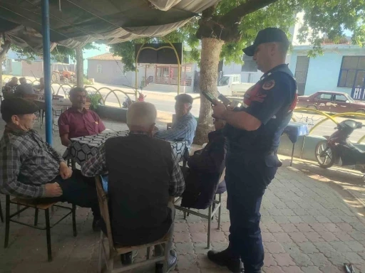Jandarma Efeler’de denetimlerine devam ediyor
