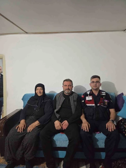 Jandarma ekiplerinden gaziye anlamlı ziyaret
