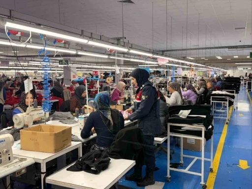 Jandarma kadınlara KADES uygulamasını tanıttı
